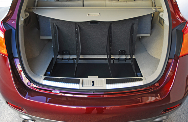 2009 Nissan murano trunk space #3