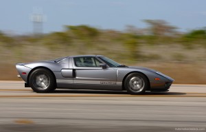 ford-gt-action