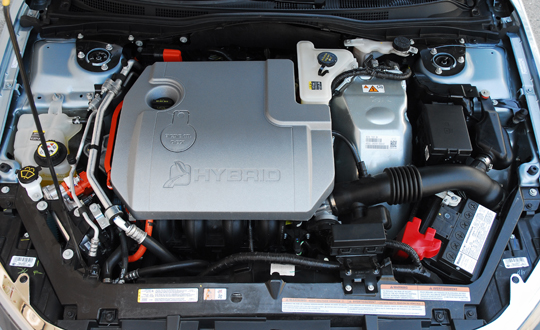 Ford Fusion Hybrid Engine. 2010 Ford Fusion Hybrid Review