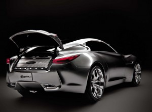 infiniti-essence-concept-trunk-luggage infiniti-essence-concept-trunk-luggage