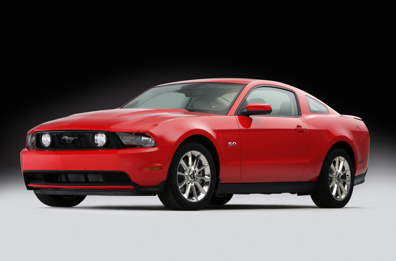 http://www.automotiveaddicts.com/wp-content/uploads/2009/12/2011-ford-mustang-gt-50.jpg