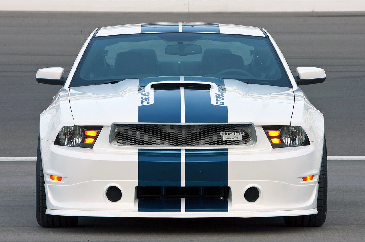 2011 Ford mustang shelby gt350 #2
