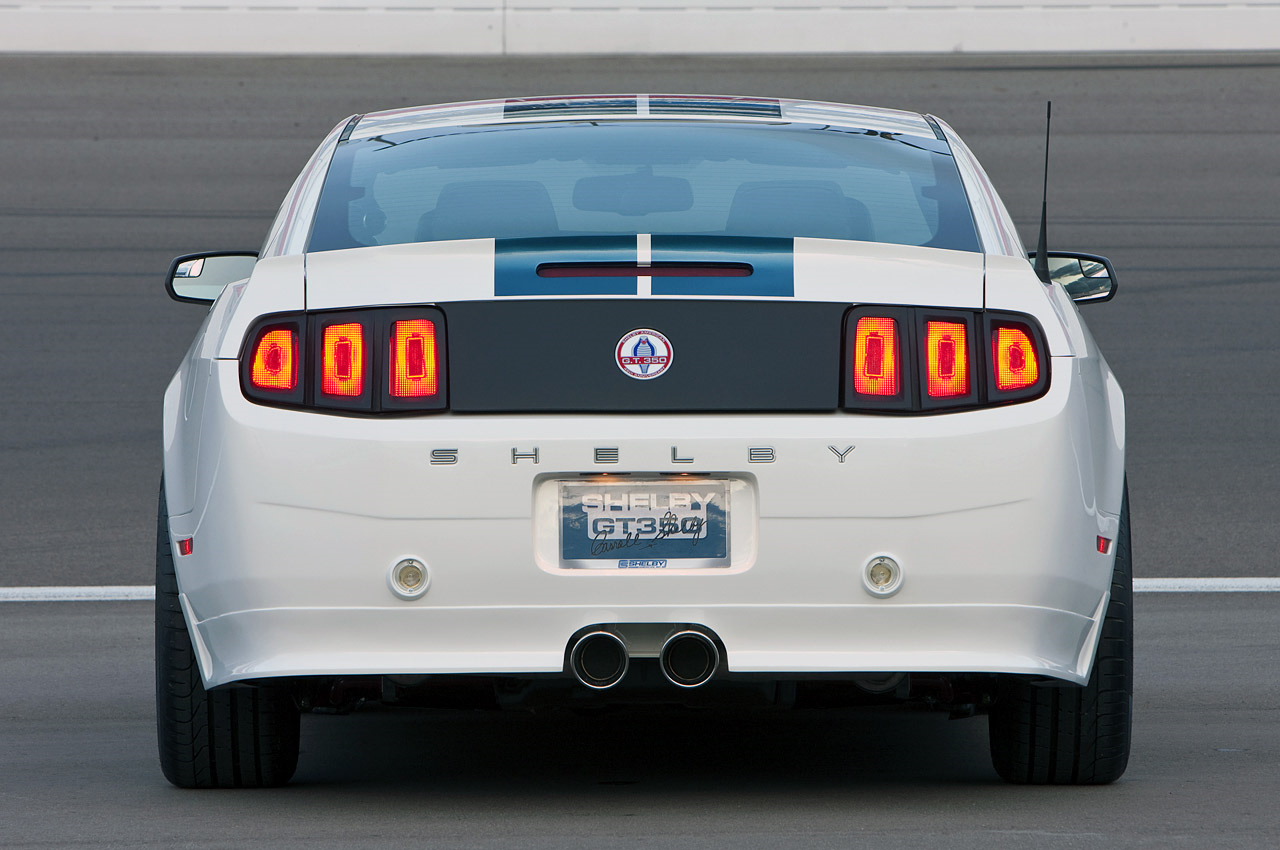 2011 Ford mustang shelby gt350 #5