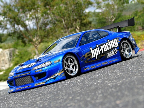  own car out on the track and show the professional Formula Drift series 