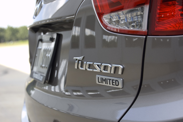 2010 Hyundai Tucson Limited 2011