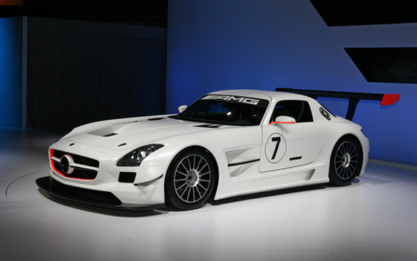 We first brought you the unveiling of the Mercedes Benz SLS AMG GT3 Race Car