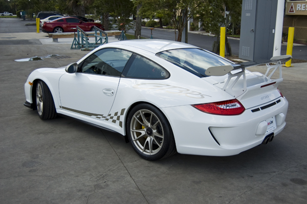 2007 Porsche 911 Gt3. The 2010 911 GT3 RS was barley
