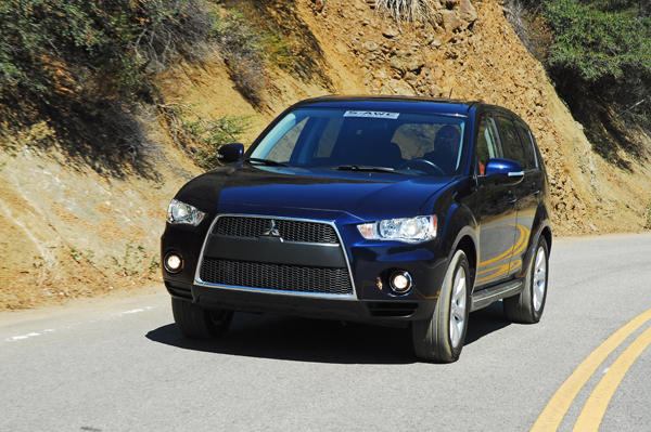 Mitsubishi Outlander 2010 Gt. Outlander GT now has a style