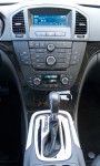2011-buick-regal-cxl-turbo-center-dash