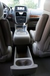 2011-chrysler-town-and-country-center-2nd-row