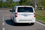 2011-chrysler-town-and-country-rear-2