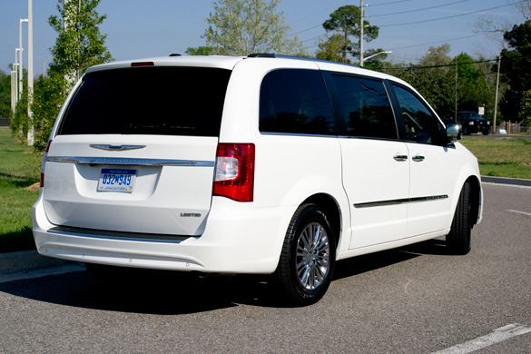 Chrysler Town And Country 2011. The 2011 Chrysler Town