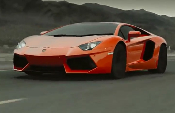 Video Lamborghini Aventador LP7004 Official Commercial