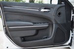 2011-chrysler-300c-door-trim
