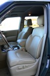 2011-infiniti-qx56-front-seats