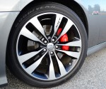 2012-dodge-charger-srt8-wheel-tire