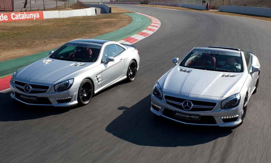  officially revealed the 2013 MercedesBenz SL63 AMG in conjunction with 