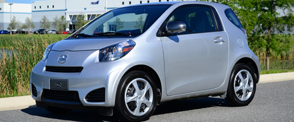2012 Scion iQ Review – High iQ In a Small Package