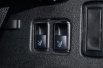 2013-mercedes-benz-gl350-bluetec-3rd-row-seats-power-fold-switches