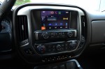 2014-Chevrolet-Silverado-1500-Crew-Cab-4x4-Z71-center-dash