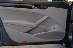 2014-volkswagen-passat-v6-sel-premium-door-trim