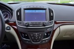 2014-buick-regal-turbo-center-dashboard