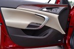 2014-buick-regal-turbo-door-trim