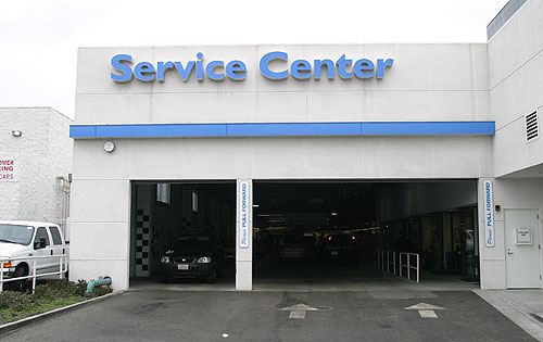 How to Save Money Getting Your Car Serviced At The Dealership