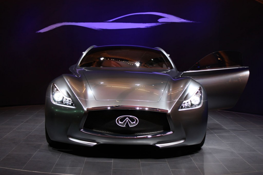 Infiniti essence concept