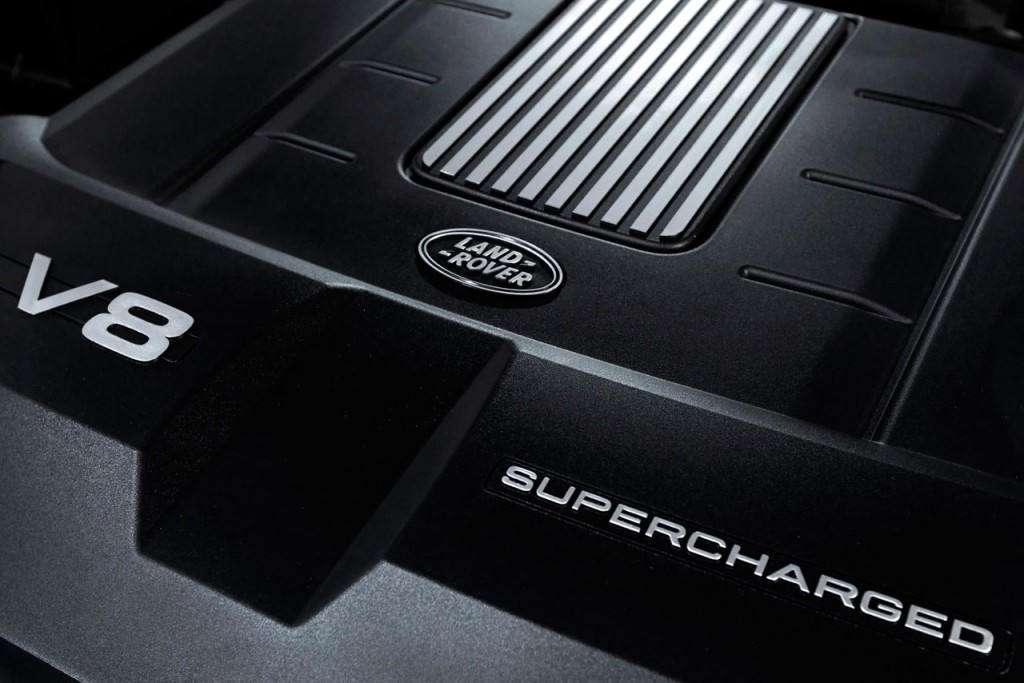 2010rangeroversportenginecover Automotive Addicts