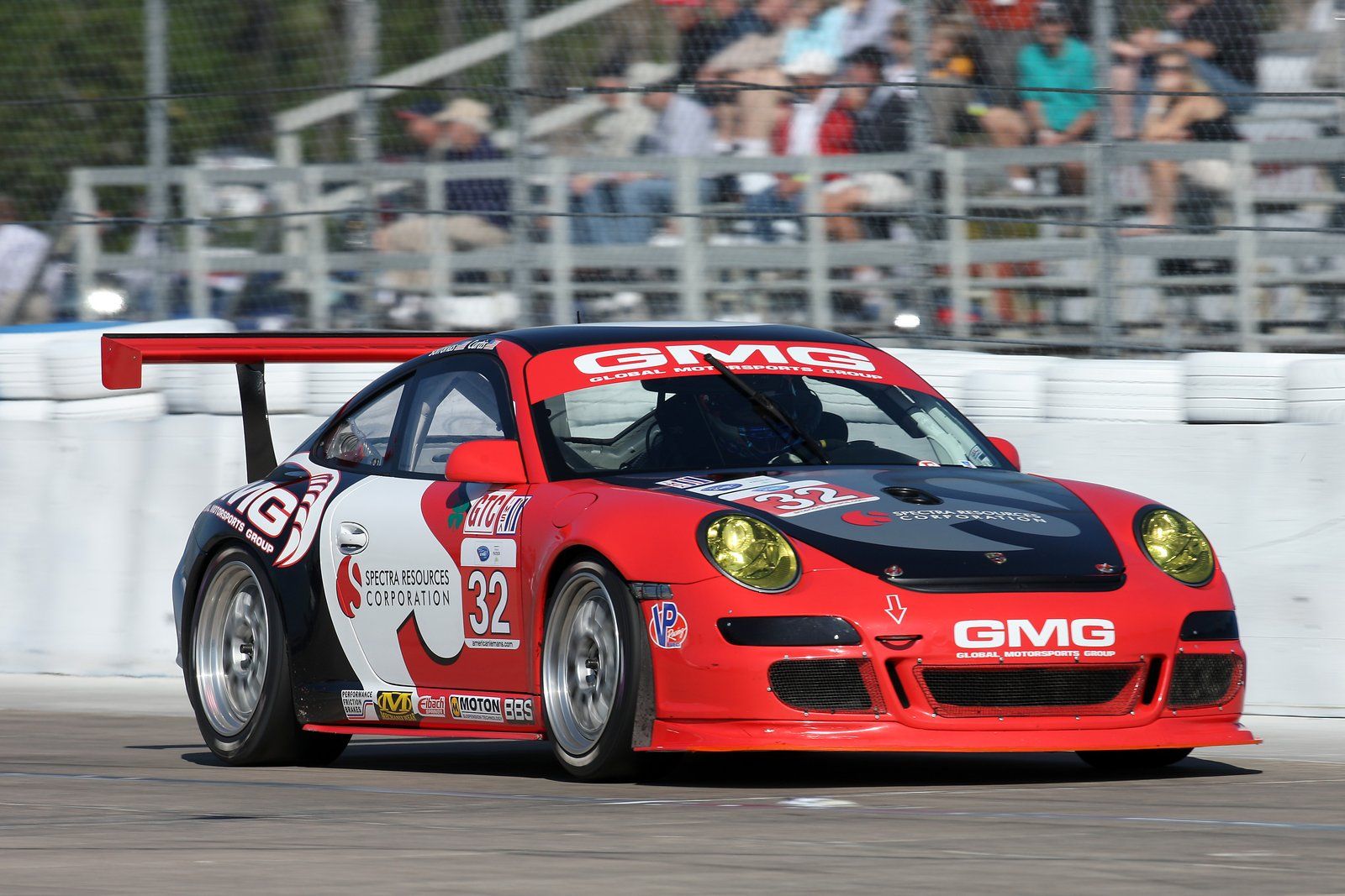 12 Hours of Sebring: Porsche Highlight Video