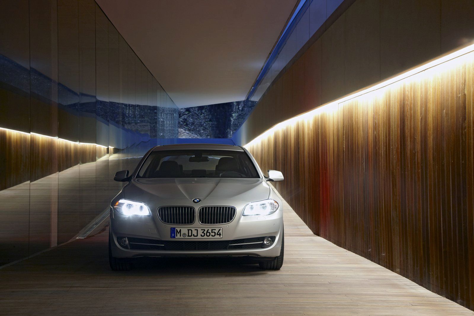 BMW 5 Series 2011