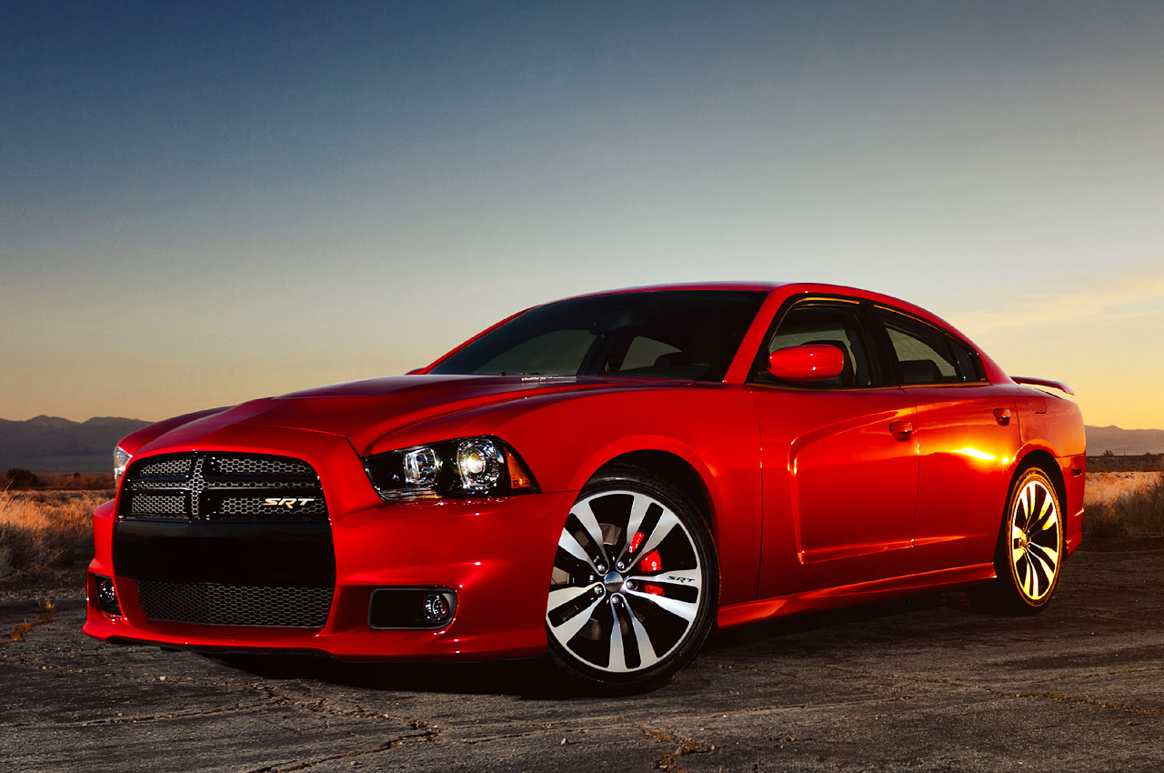 2011 Chicago Auto Show: 2012 Dodge Charger SRT8 Breaks Cover