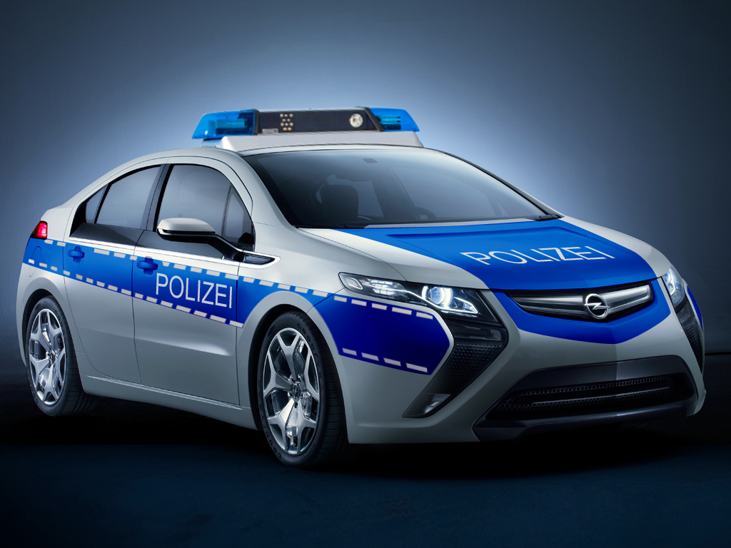 An Opel Ampera… Police Car?