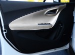 2012-chevrolet-volt-door-trim