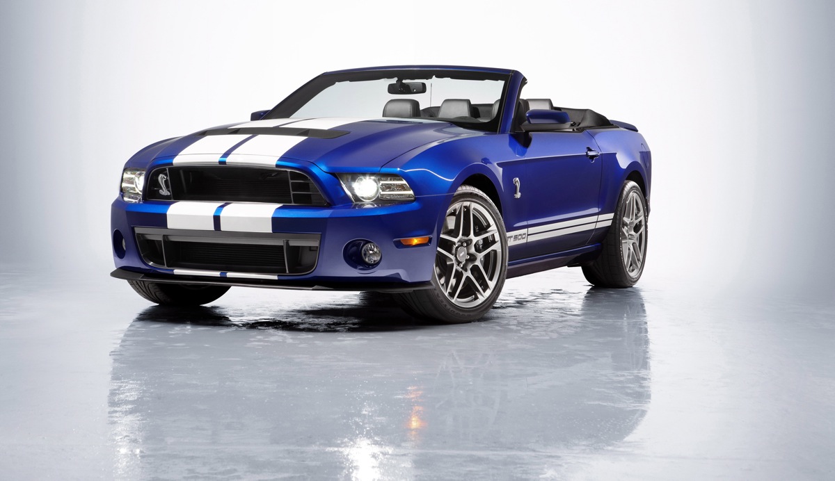 Ford Shows Topless Mustang Shelby GT500 In Chicago