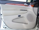 2012-jeep-grand-cherokee-door-trim