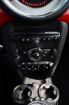 2012-mini-cooper-s-coupe-center-console