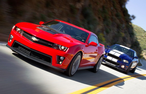 2013 Ford Mustang Shelby GT500 vs. Chevrolet Camaro ZL1: Video