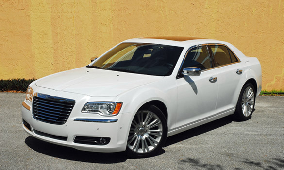 2012 Chrysler 300C Touring Review & Test Drive