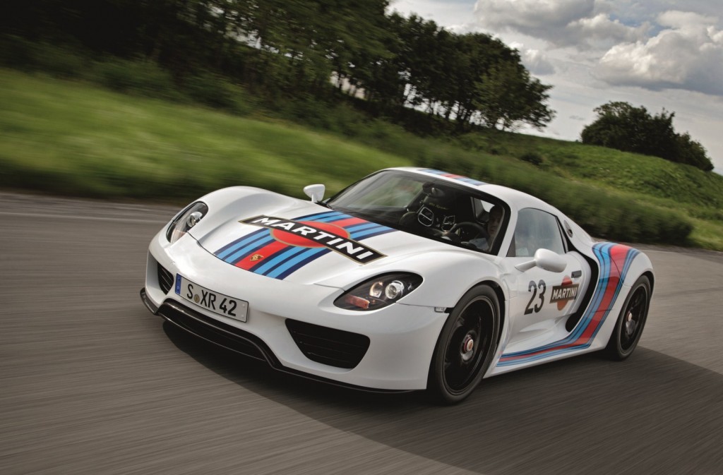 Porsche 918 Spyder Gets Legendary Martini Racing Team Brand Livery