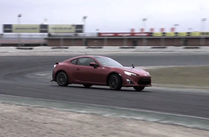 How Does The Scion FR-S Compare To The Nissan 370Z? Video