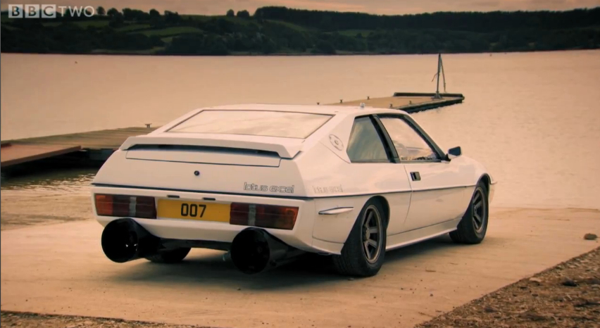 Top Gear’s Richard Hammond Drives A Lotus… Submarine: Video