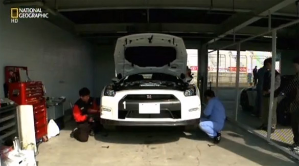 Video: National Geographic Megafactories Shows Us Creation of Nissan GT-R