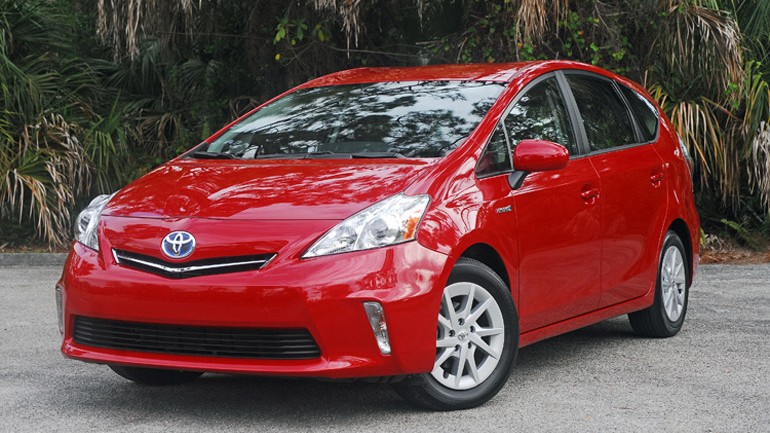 2013 Toyota Prius V Hybrid Review & Test Drive