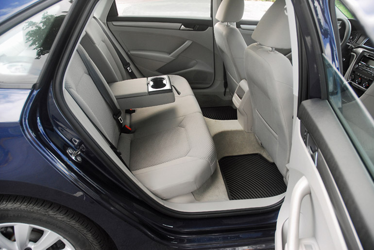 2013 Volkswagen Passat S Back Seats Done Small