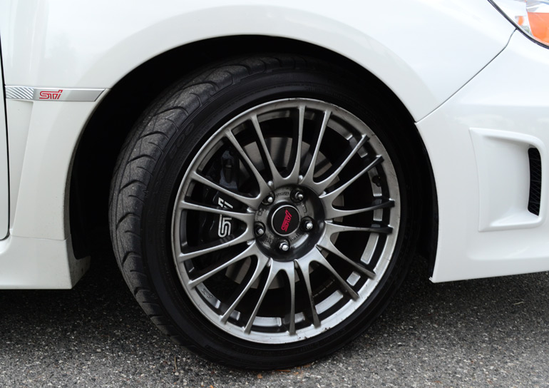 2013-subaru-wrx-sti-limited-wheel-tire