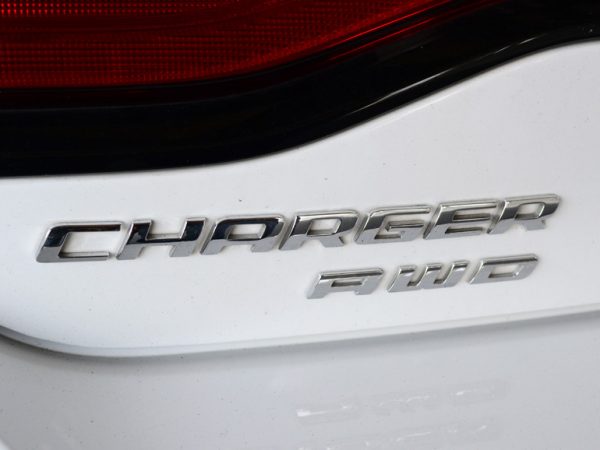 2013 Dodge Charger R/T AWD Review & Test Drive : Automotive Addicts