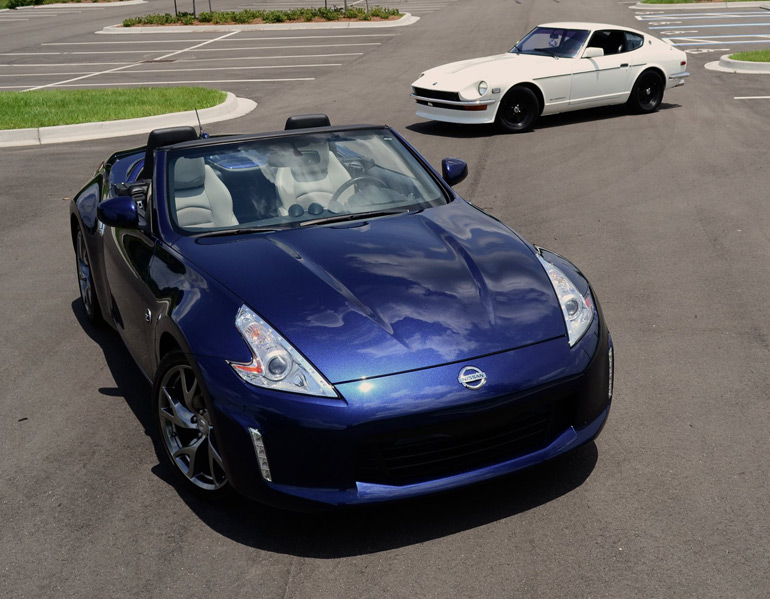 2013-nissan-370z-touring-roadster