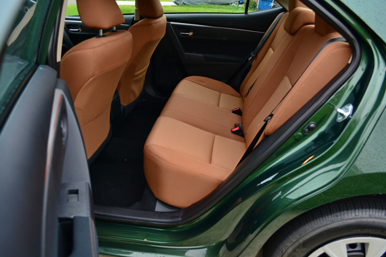 2014-toyota-corolla-le-eco-rear-seats